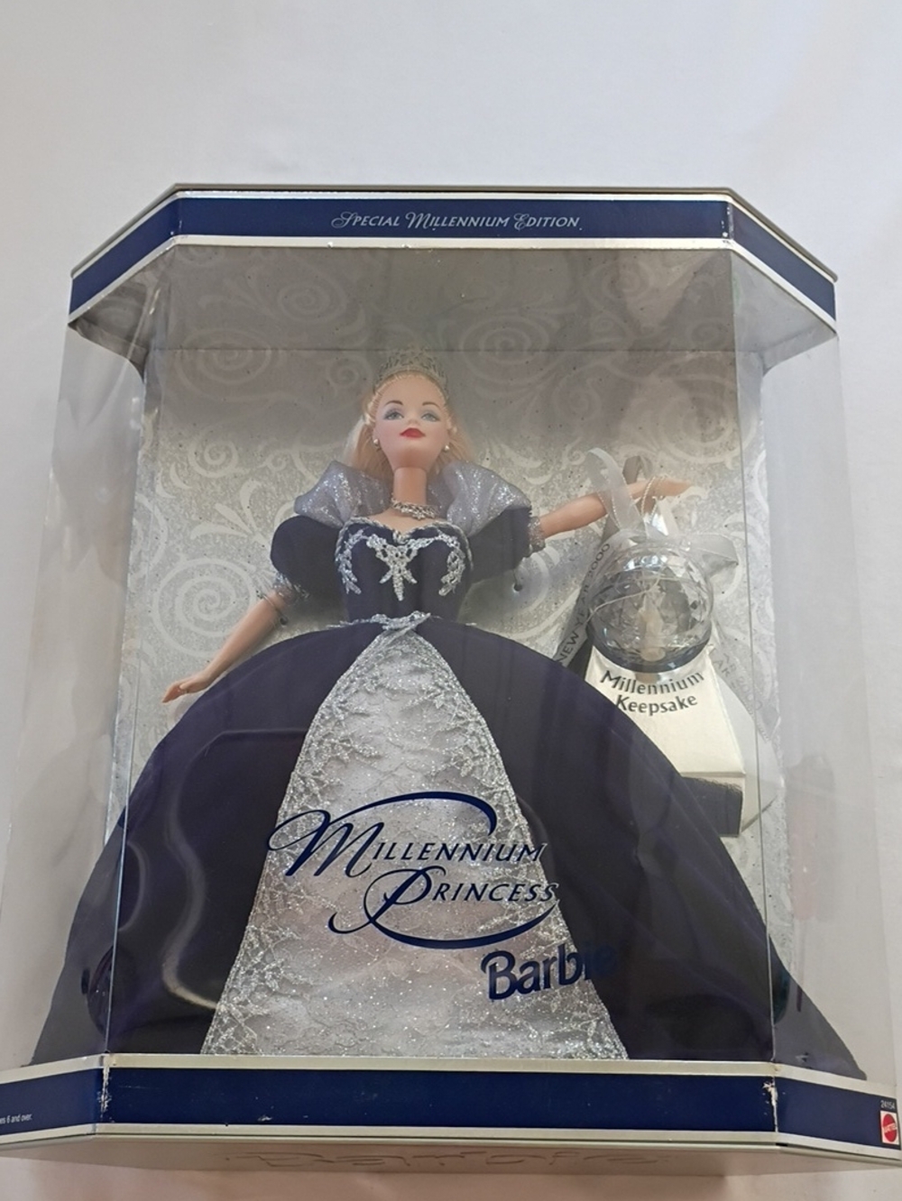 NIB 2000 New Year Millennium Princess Barbie Doll Special Edition Mattel Vintage